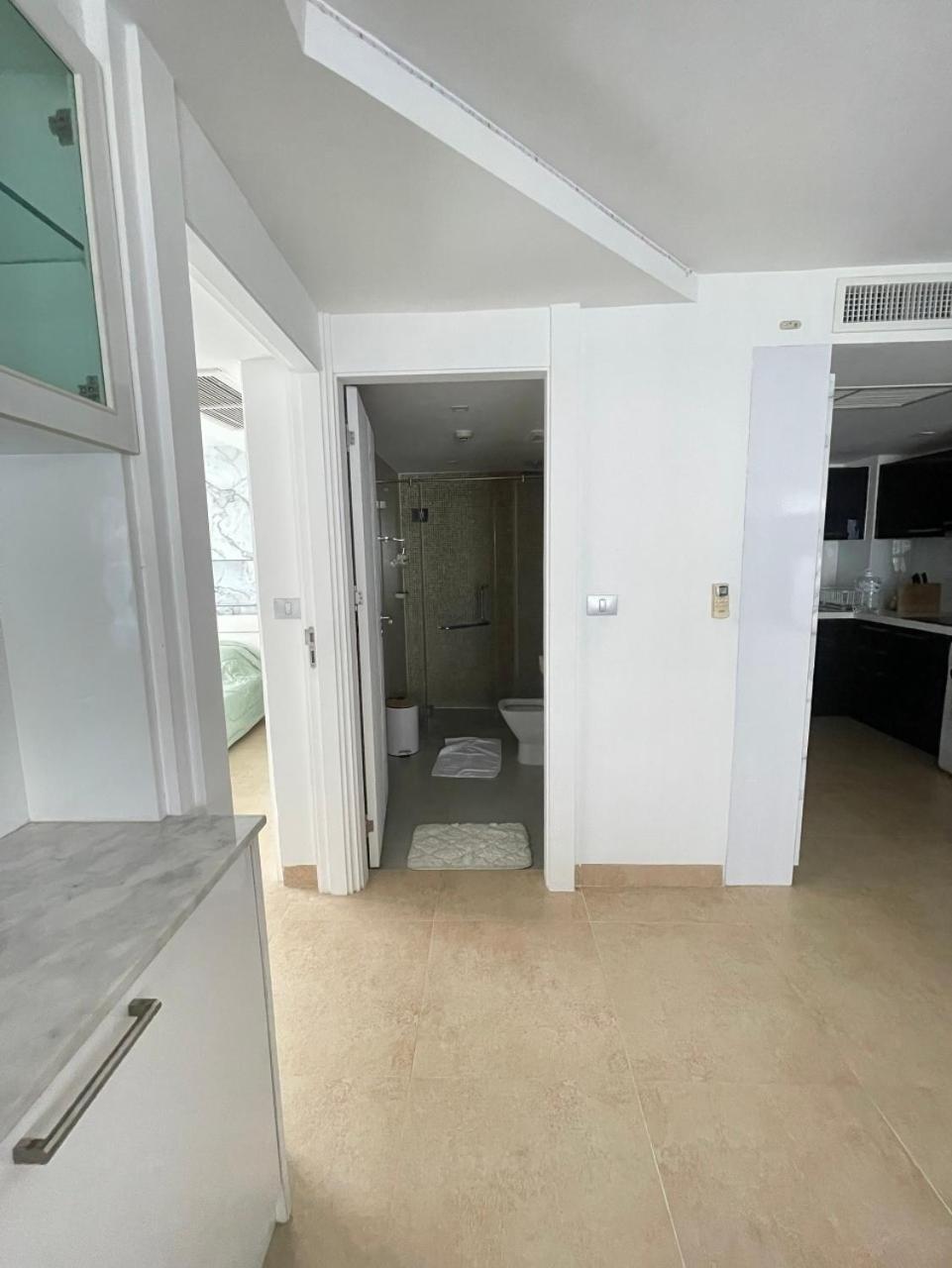 2 Bedrooms Near Pattaya Beach Zewnętrze zdjęcie